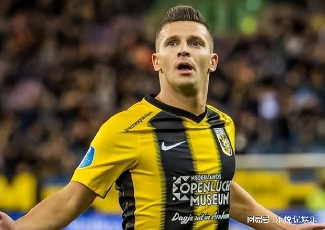 体育赛场上 体育赛场上