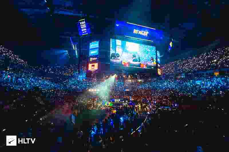 湖人队向着 湖人队向着